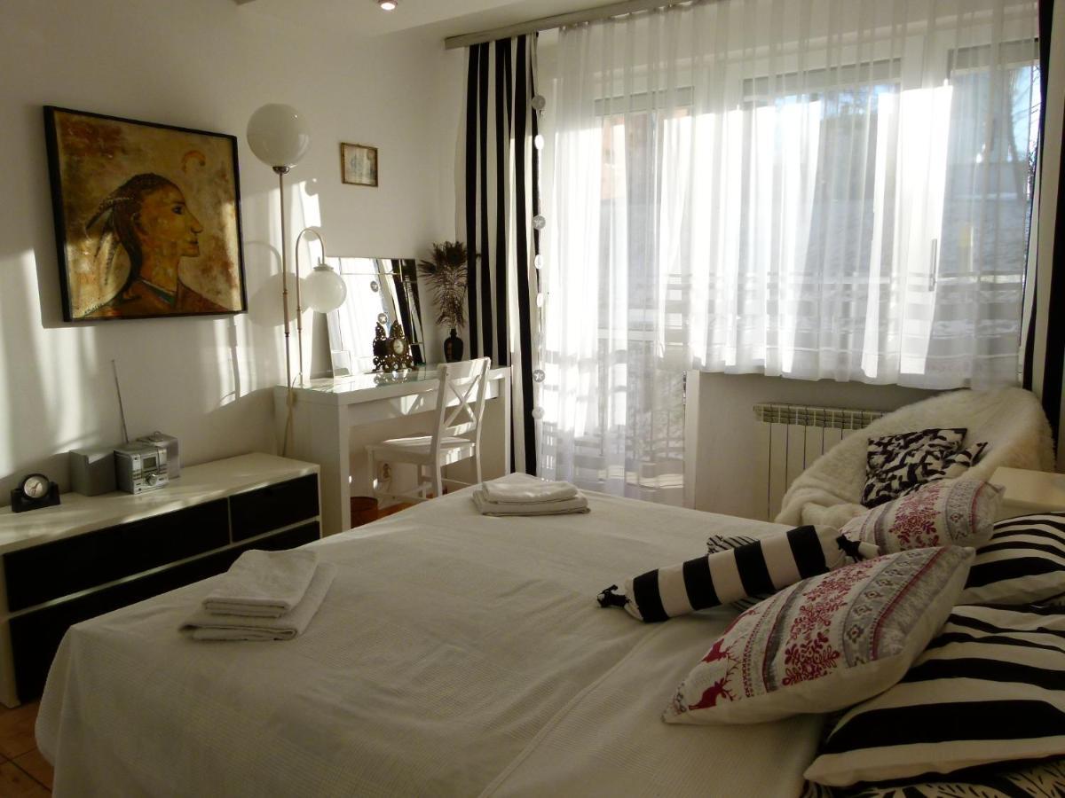 Apartament Bb Zrodlana Krynica Zdroj Buitenkant foto